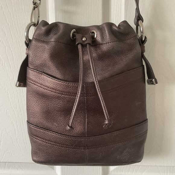 B. Makowsky Brown Leather Bucket Bag Drawstring Metallic Convertible 2000s - Picture 1 of 4